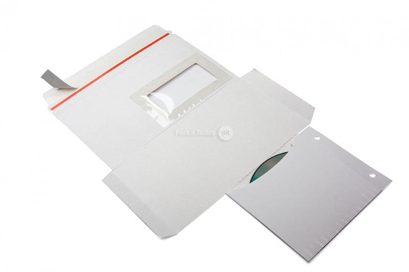Envelopes de cart&atilde;o com bolsa multim&eacute;dia - dobrado para fora (foto 1 de 4)
